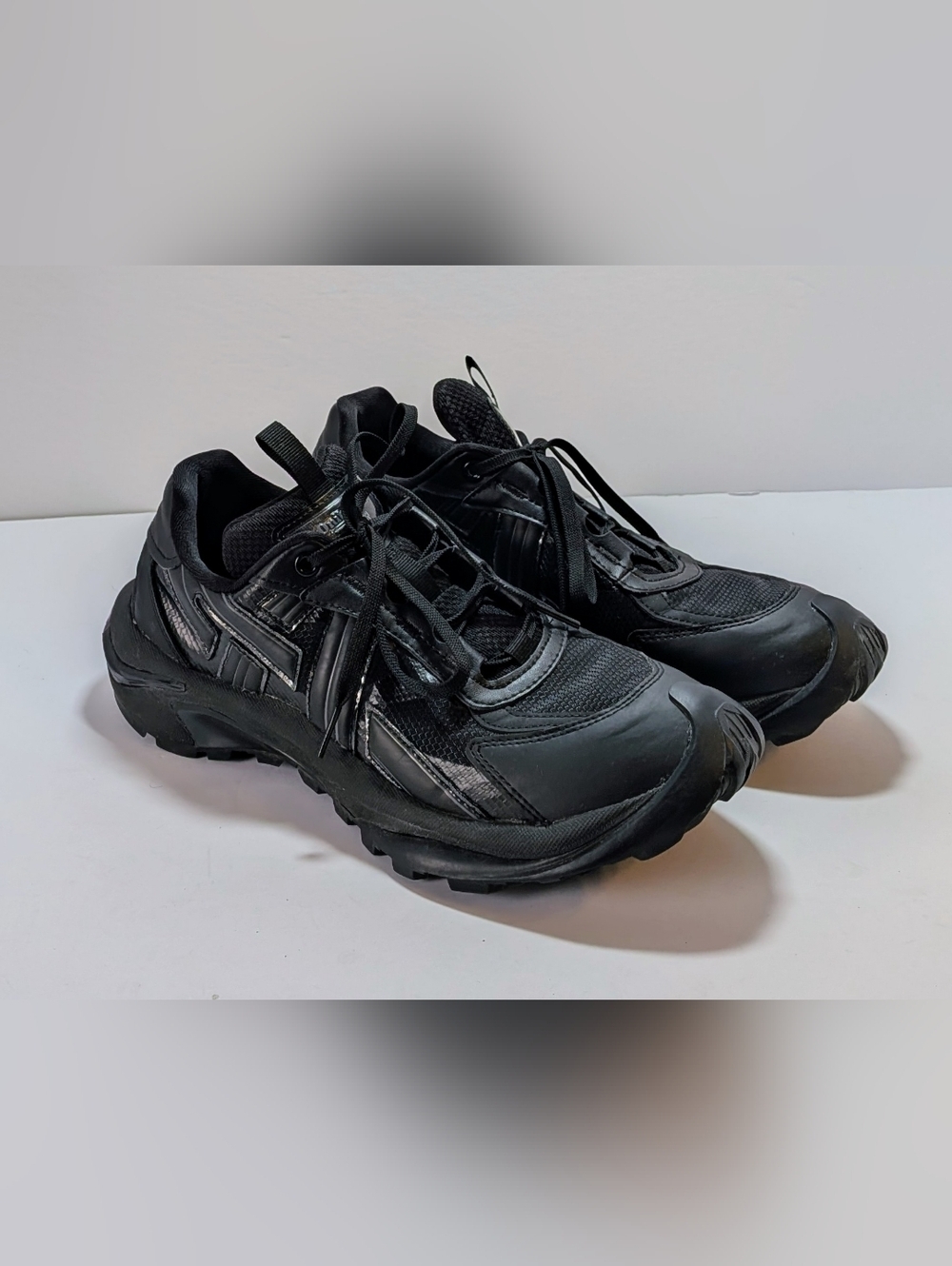 Onitsuka Tiger Tigtrail RS Black Trail Running Sneakers Men’s Size 7.5